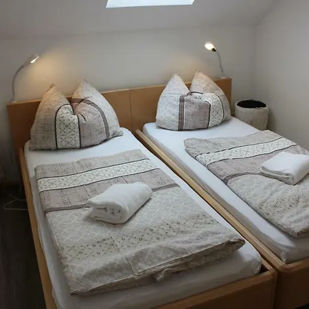 Jovane * باد كلينكيرشهايم